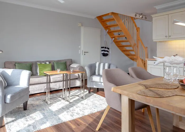 Апартаменты Strandlaeufer A6 *